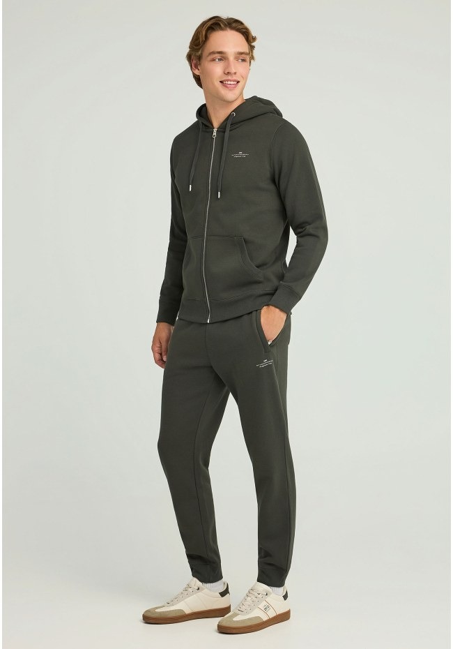 FBM012-050-02_FOREST_NIGHT_2 FBM012-050-02_FOREST_NIGHT_2