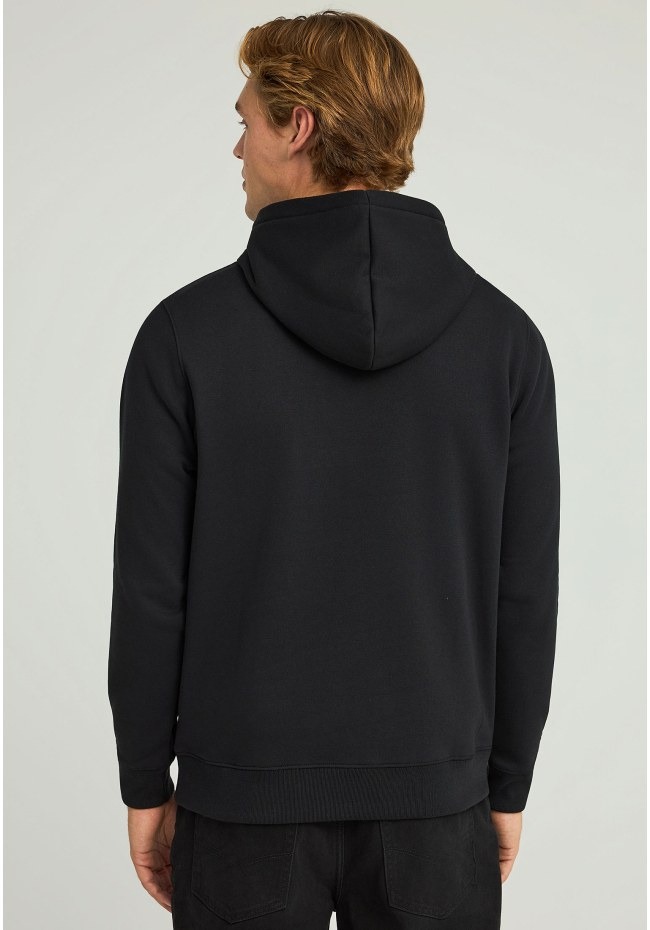 FBM012-002-06_BLACK_4 FBM012-002-06_BLACK_4