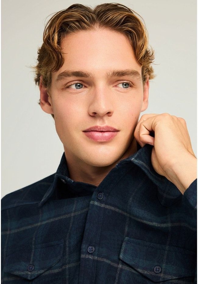 FBM012-031-05_NAVY_4 FBM012-031-05_NAVY_4