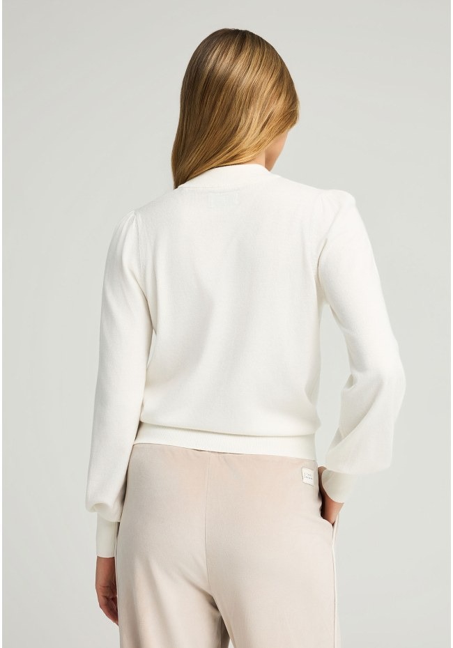 FBL012-123-09_WHITE_3 FBL012-123-09_WHITE_3