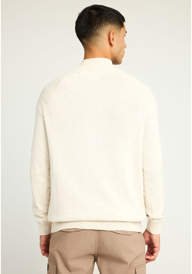 FBM012-003-09_IVORY_MEL_3 FBM012-003-09_IVORY_MEL_3