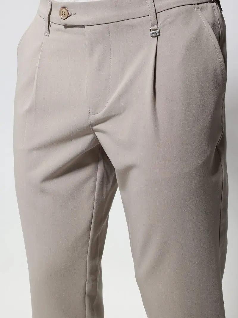 2720-800×1067.jpg 2720-800×1067.jpg