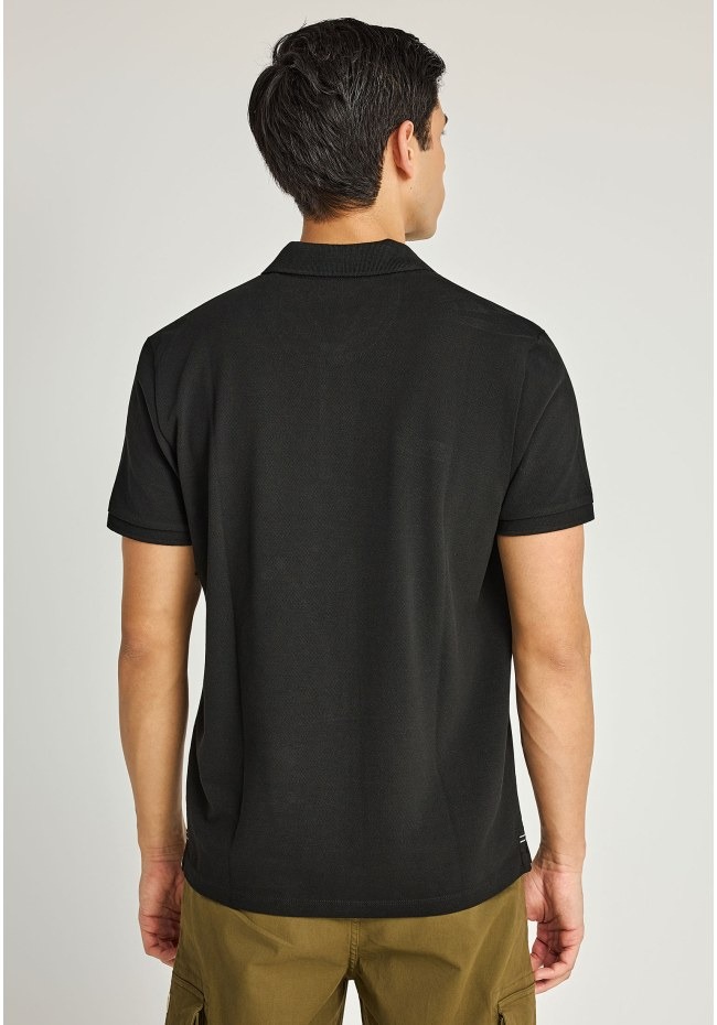 FBM013-001-11_BLACK_3 FBM013-001-11_BLACK_3