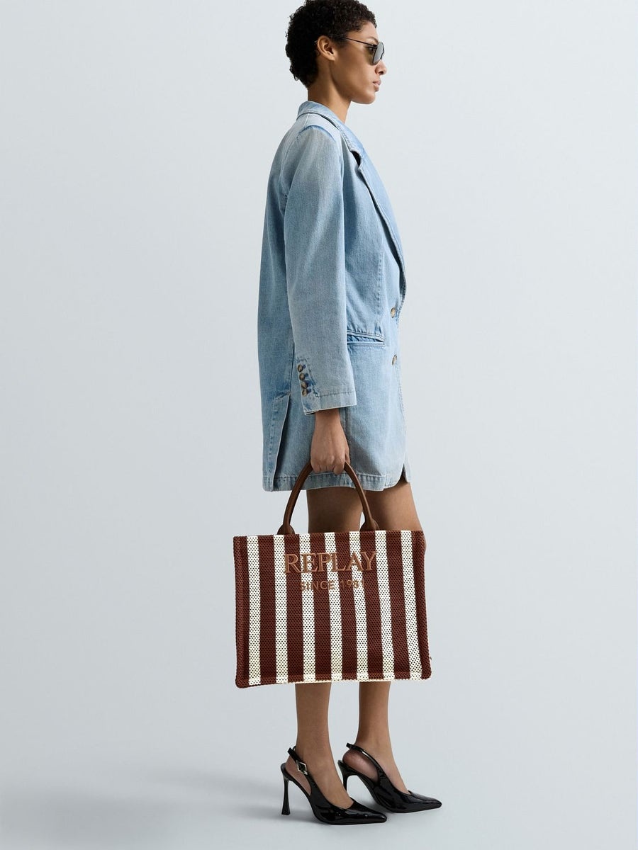 image_1774886222163 image_1774886222163