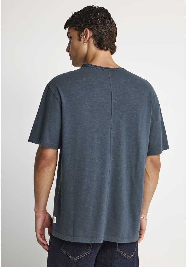 FBM013-309-04_DK_GREY_2 FBM013-309-04_DK_GREY_2